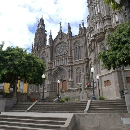 Casa La Dama De *